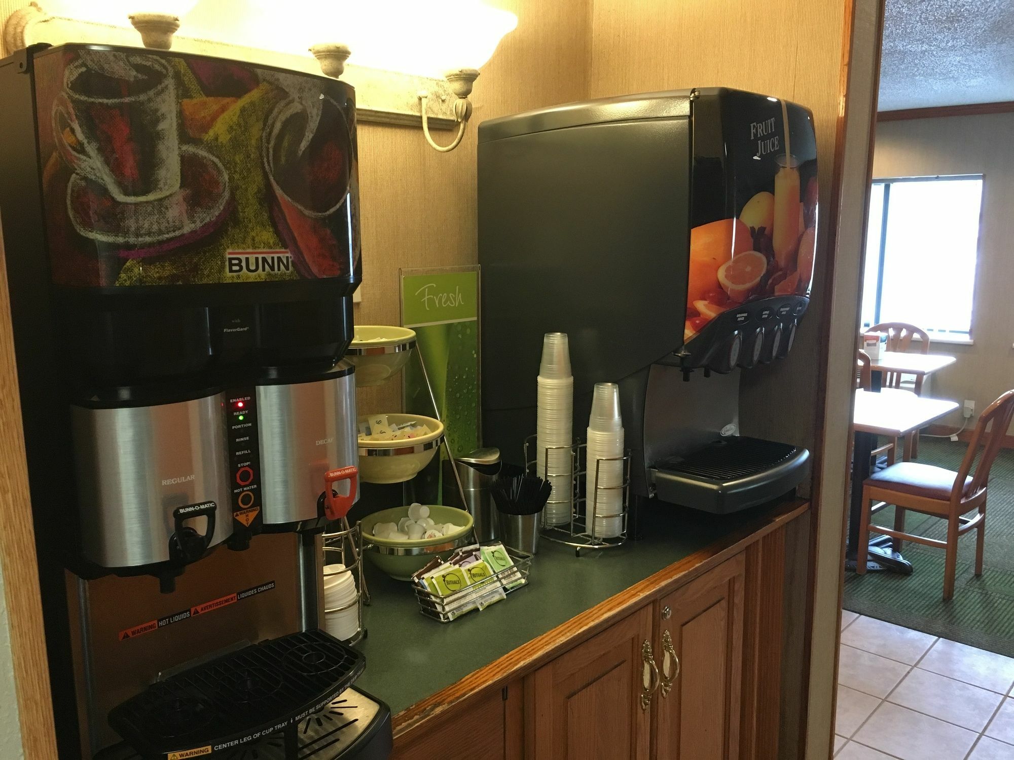Quality Inn & Suites Мілвокі Екстер'єр фото