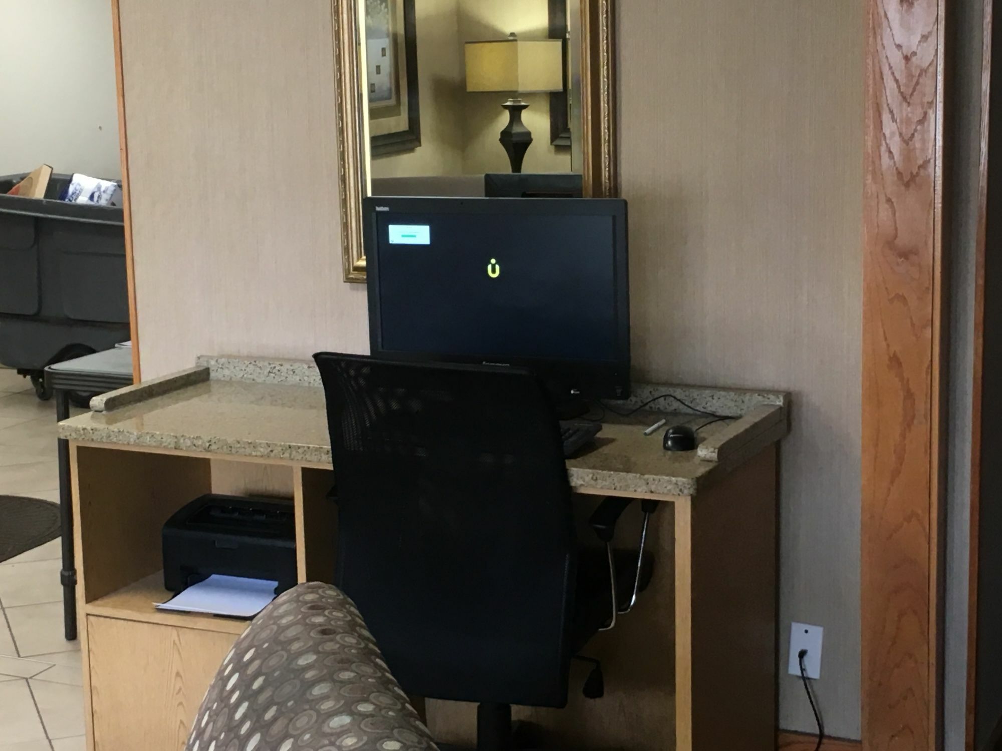 Quality Inn & Suites Мілвокі Екстер'єр фото